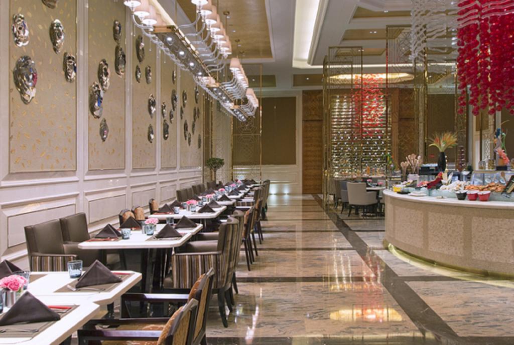 Wanda Vista Shenyang Hotel Bagian luar foto
